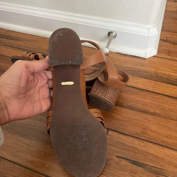 Vionic Tan Leather Peony Woven Block Heeled Sandals 10 - Picture 5 of 8